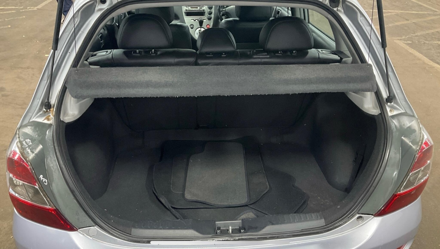 Used Honda Civic 2005 for sale - 76317974: Photo 9