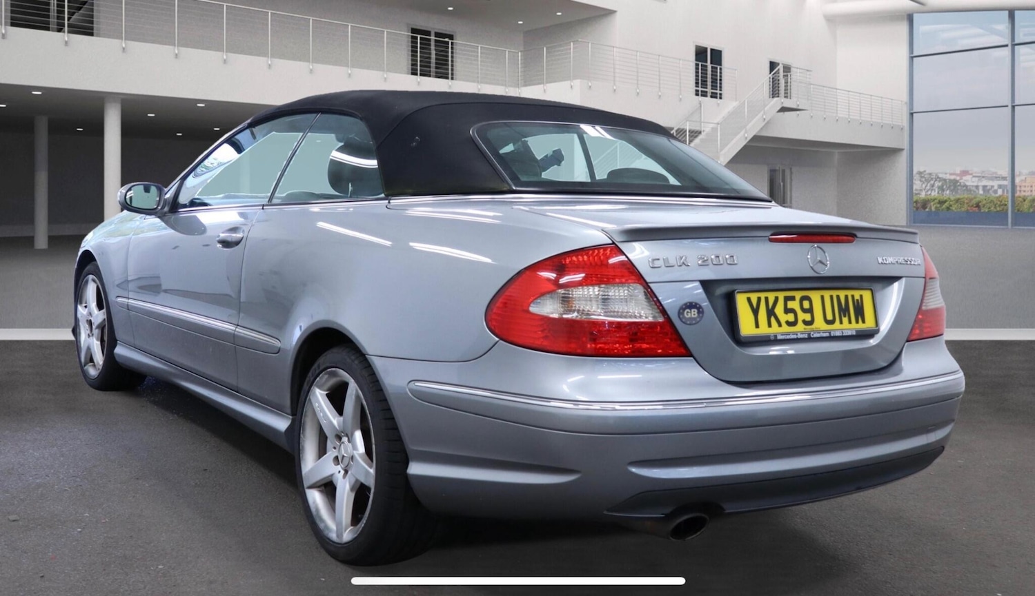 Used Mercedes-Benz CLK 2009 for sale - 76380495: Photo 2