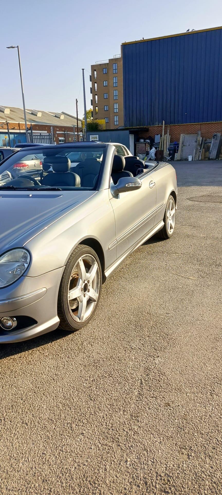 Used Mercedes-Benz CLK 2009 for sale - 76380495: Photo 4