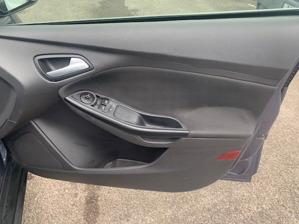 Used Ford Focus 2012 for sale - 74653089: Photo 15