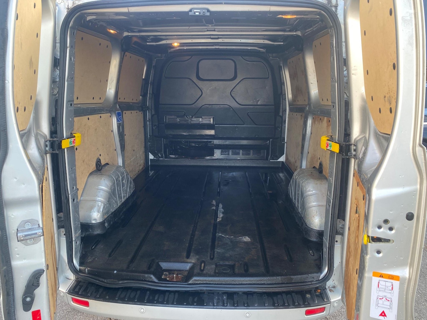 Used Ford Transit Custom 2019 for sale - 74653078: Photo 18