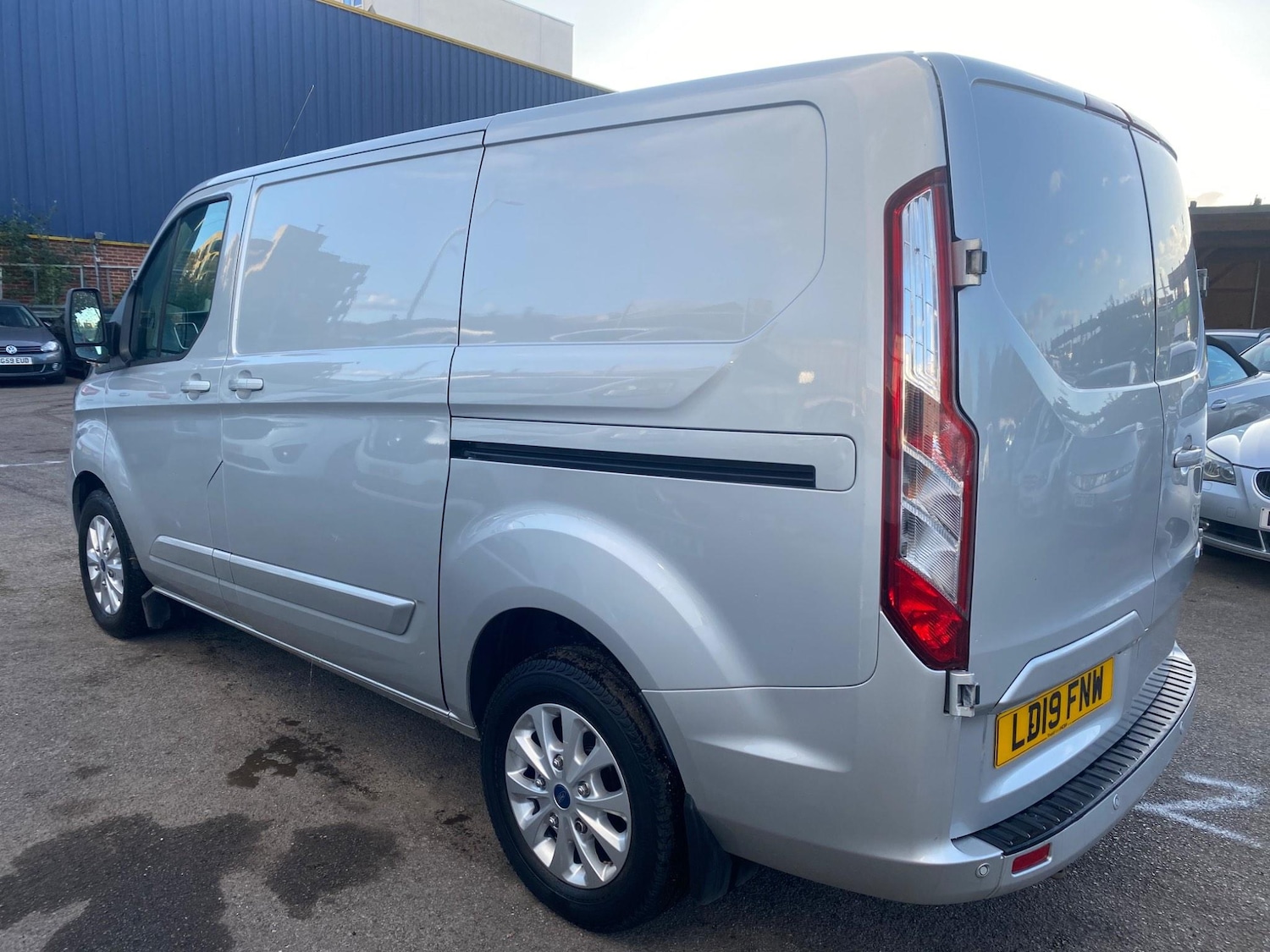Used Ford Transit Custom 2019 for sale - 74653078: Photo 5