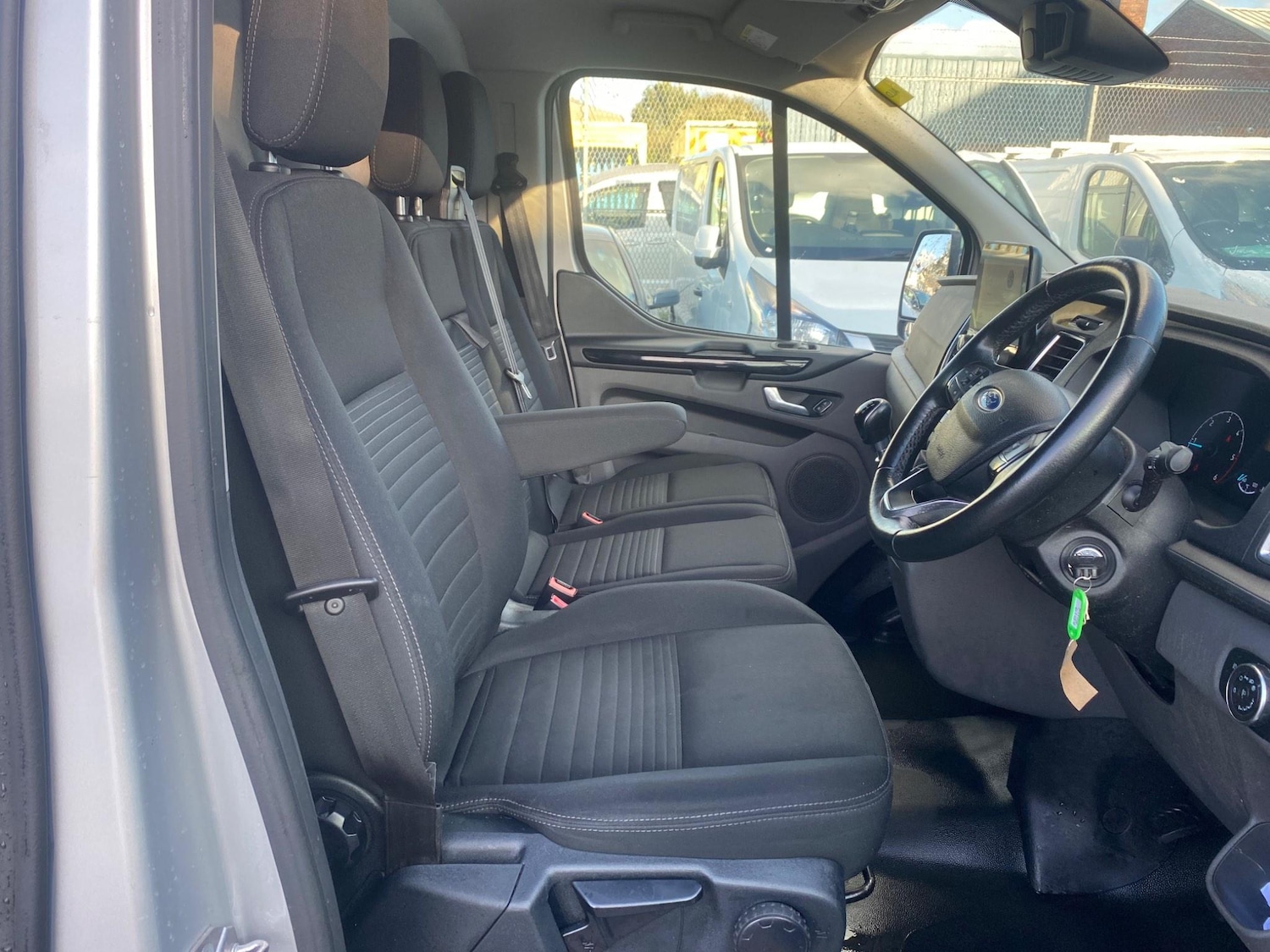 Used Ford Transit Custom 2019 for sale - 74653078: Photo 9