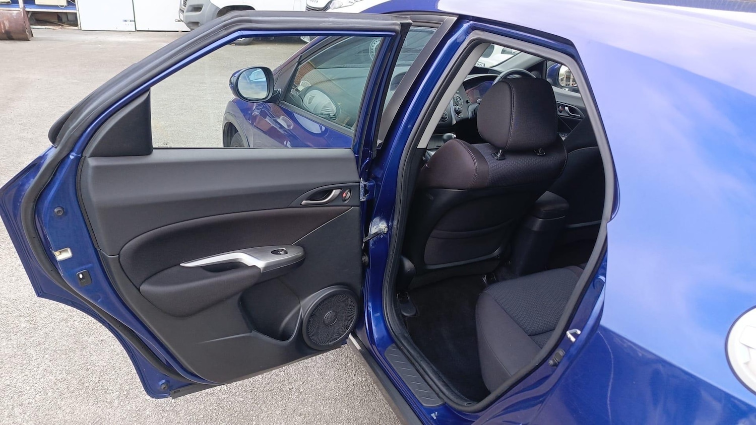 Used Honda Civic 2009 for sale - 78085758: Photo 13