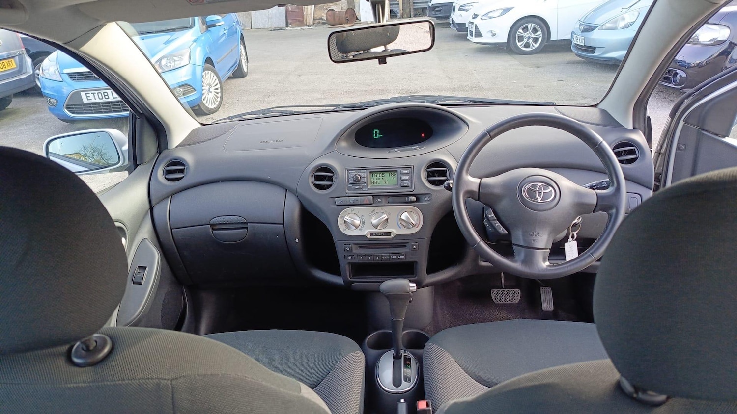 Used Toyota Yaris 2003 for sale - 77769588: Photo 13