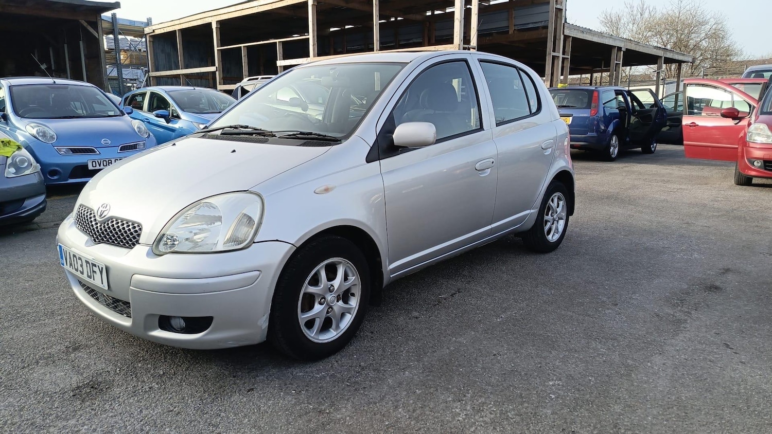 Used Toyota Yaris 2003 for sale - 77769588: Photo 2