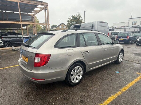 Used Skoda Superb 2011 for sale - 76099471: Photo 5