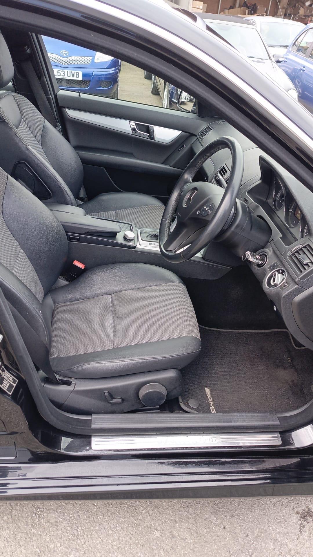 Used Mercedes-Benz C Class for sale - 77898260: Photo 6