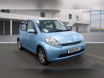 Used Daihatsu Sirion 2005 for sale - 79570217: Photo