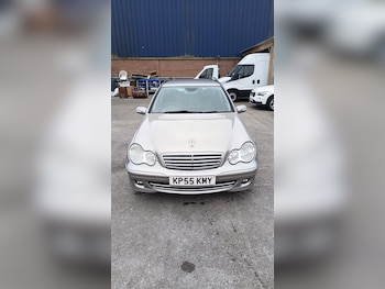 Used Mercedes-Benz C Class 2005 for sale - 78058612: Photo