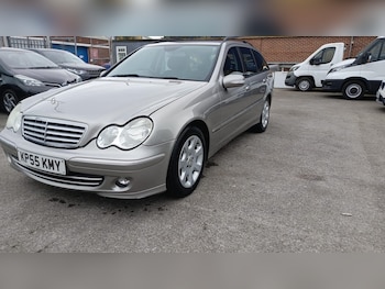 Used Mercedes-Benz C Class 2005 for sale - 78058612: Photo