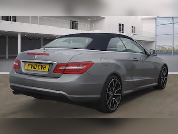 Used Mercedes-Benz E Class 2010 for sale - 79570218: Photo