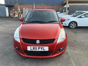Used Suzuki Swift 2011 for sale - 77671342: Photo