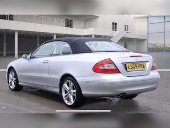 Used Mercedes-Benz CLK 2009 for sale - 76992692: Photo