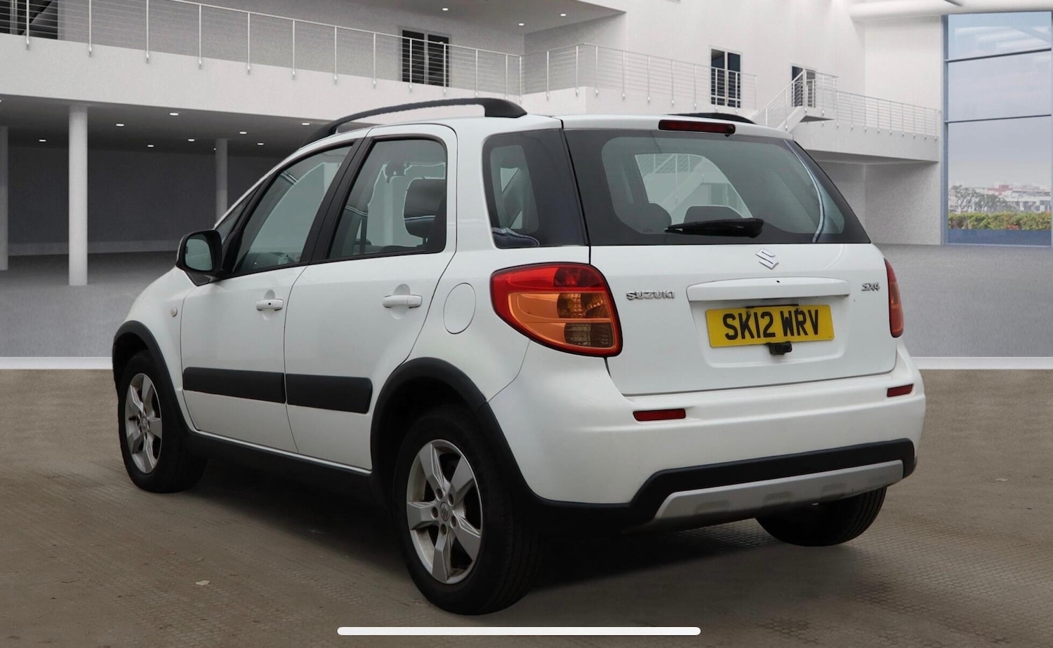 Used Suzuki SX4 2012 for sale - 76137863: Photo 3
