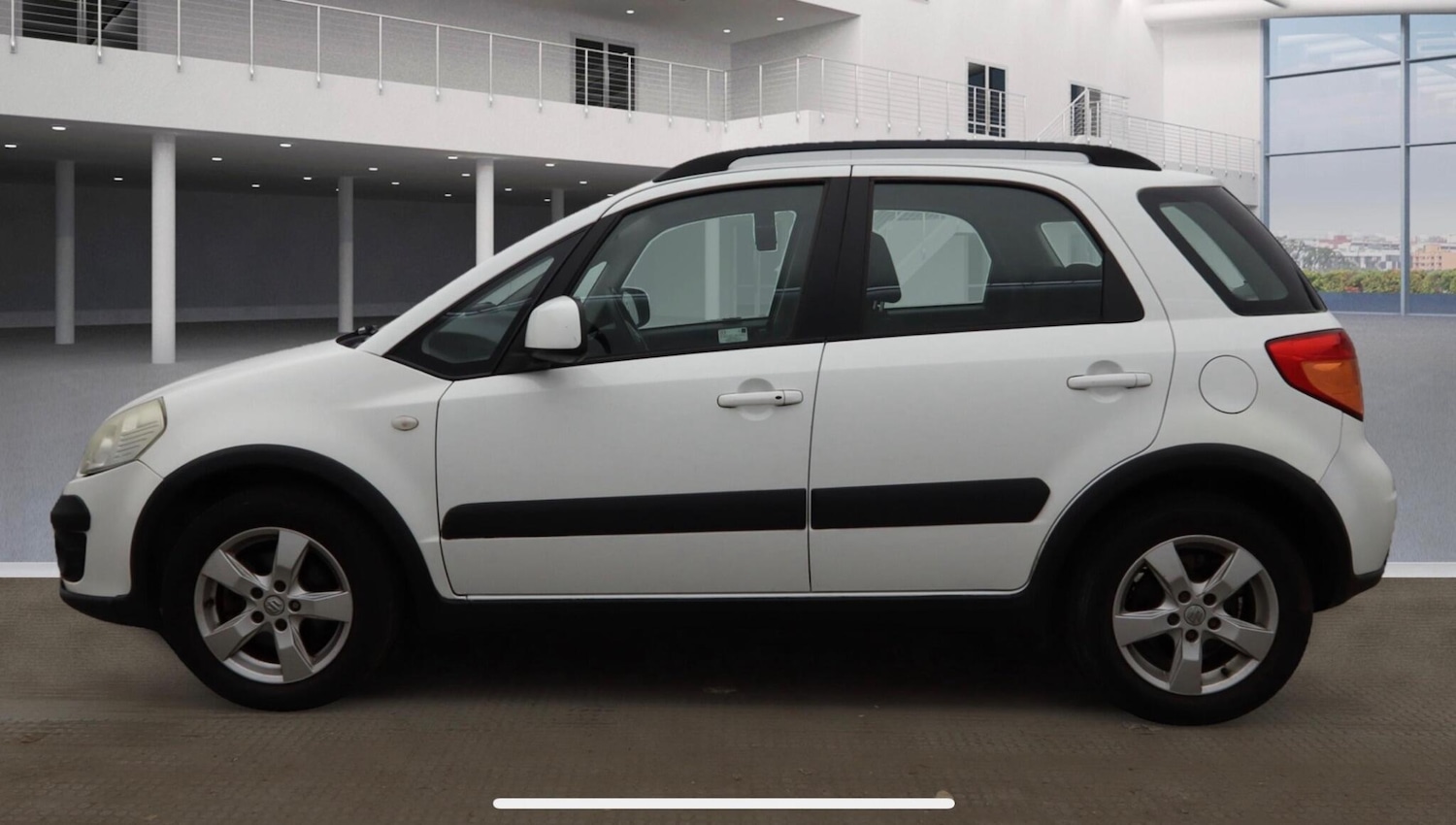 Used Suzuki SX4 2012 for sale - 76137863: Photo 8