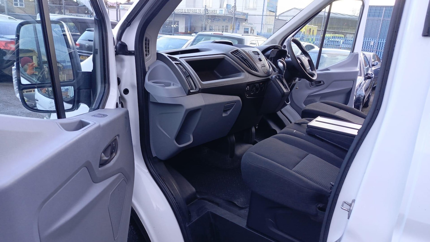 Used Ford Transit 2019 for sale - 77559559: Photo 4