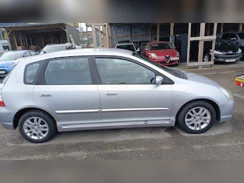 Used Honda Civic 2004 for sale - 79570227: Photo