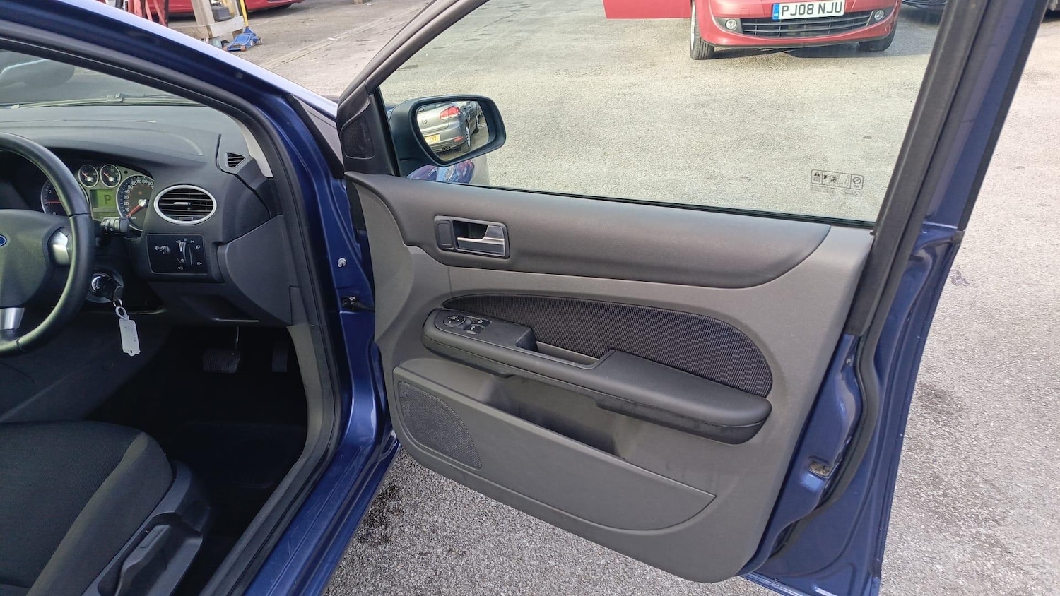 Used Ford Focus 2006 for sale - 77768547: Photo 11