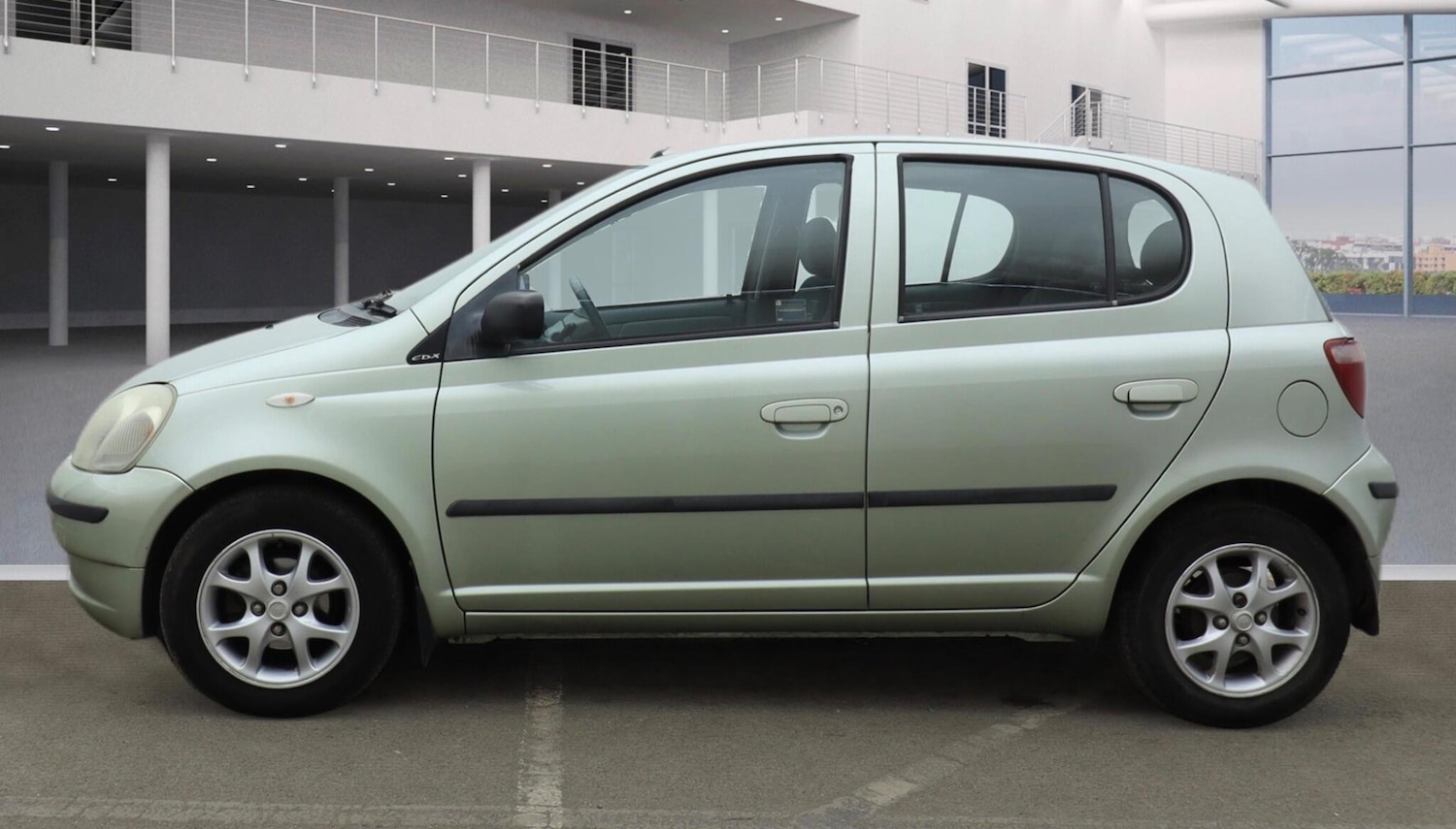 Used Toyota Yaris for sale - 77784759: Photo 8