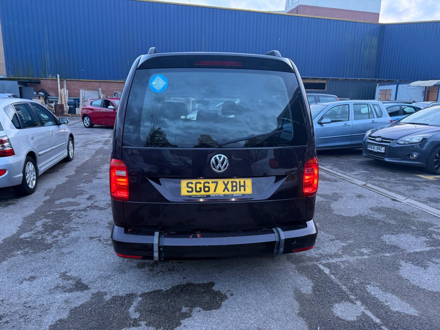 Used Volkswagen Caddy Maxi Life 2017 for sale - 76549643: Photo 7