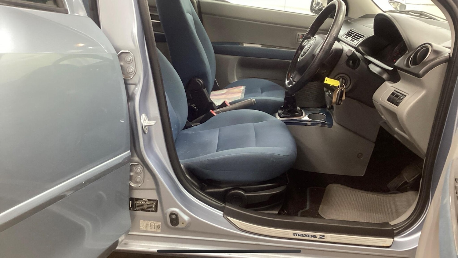 Used Mazda Mazda2 2005 for sale - 76432593: Photo 11