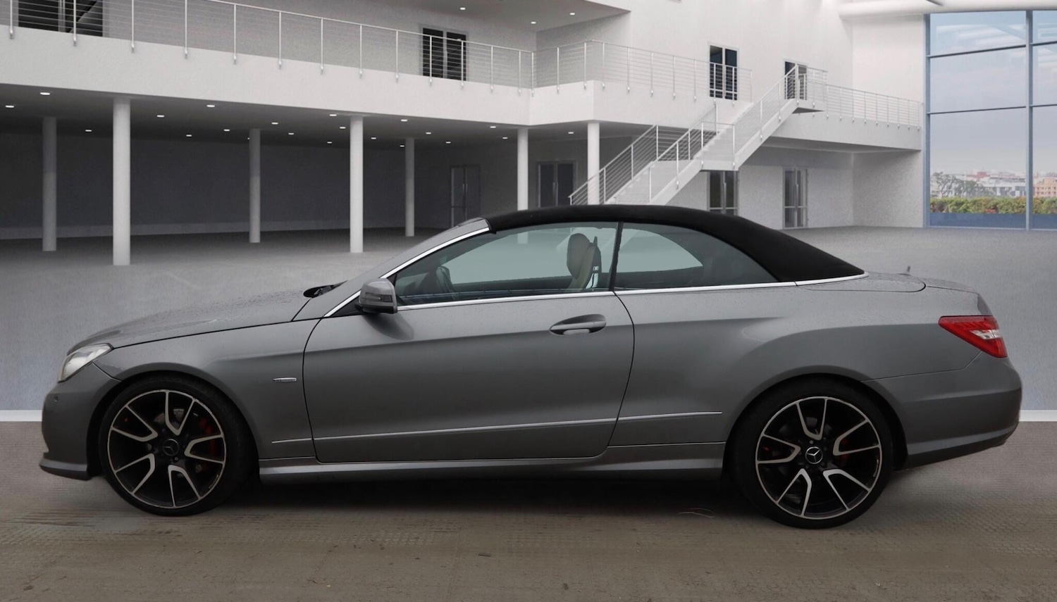 Used Mercedes-Benz E Class 2010 for sale - 77768804: Photo 7