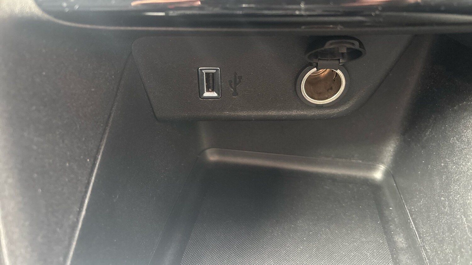 Vehicle 33