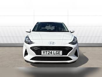 Used Hyundai i10 2024 for sale - 79580210: Photo