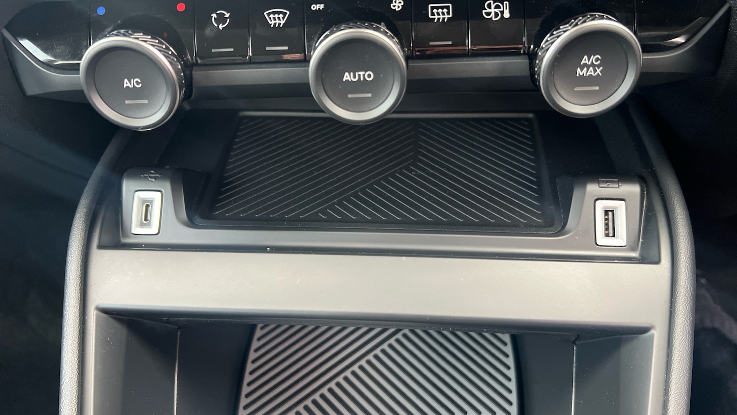 Used Citroen C4 2022 for sale - 77517454: Photo 24