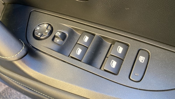Used Peugeot 2008 2024 for sale - 76205985: Photo 34