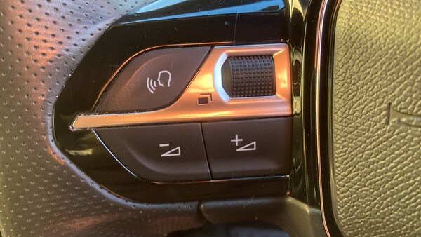 Used Peugeot 2008 2024 for sale - 76205985: Photo 40