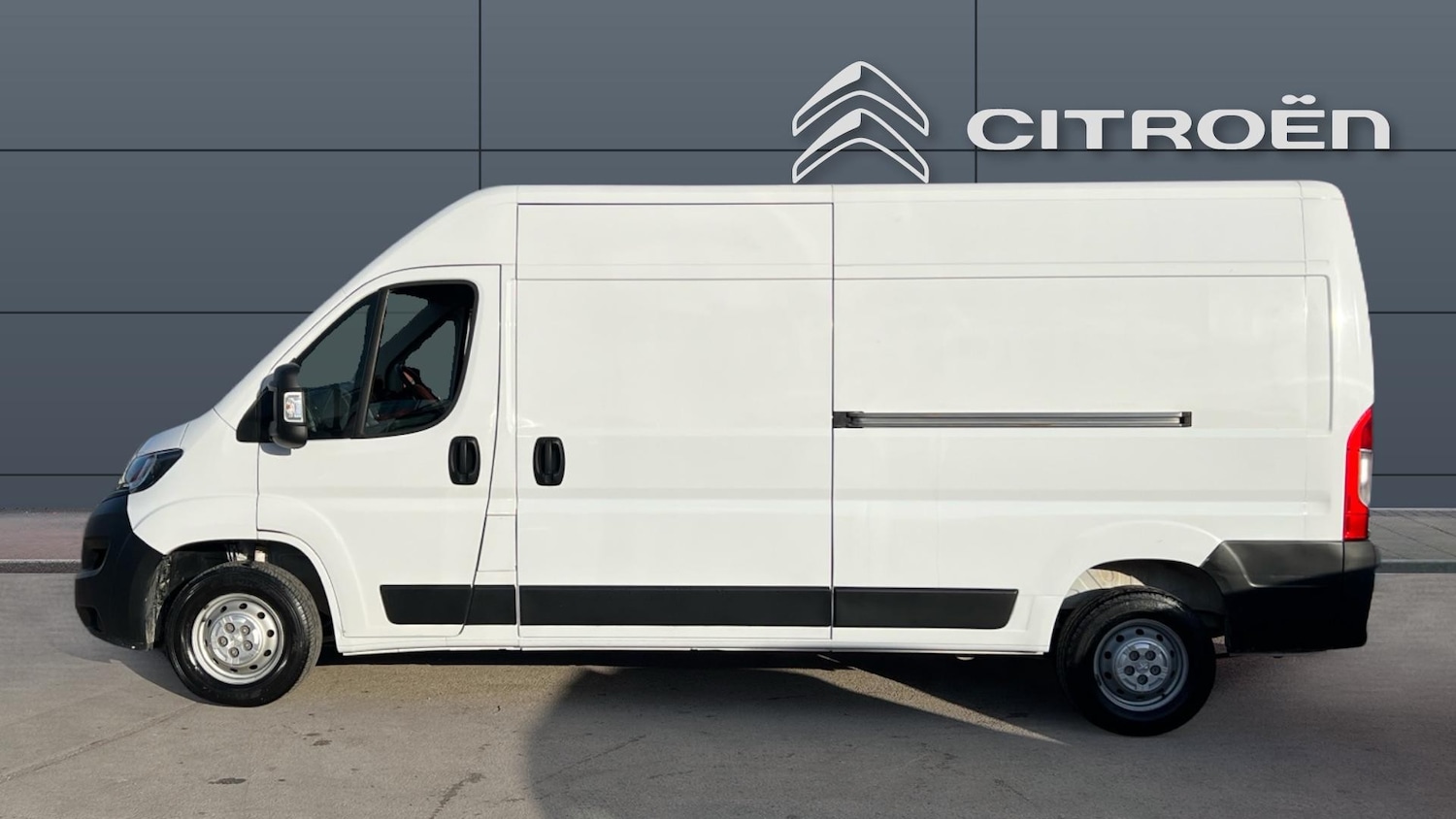 Used Peugeot Boxer 2023 for sale - 77619776: Photo 4