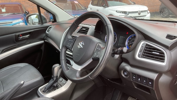 Used Suzuki SX4 S-Cross 2014 for sale - 76159964: Photo 11