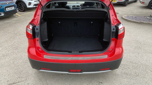 Used Suzuki SX4 S-Cross 2014 for sale - 76159964: Photo 4