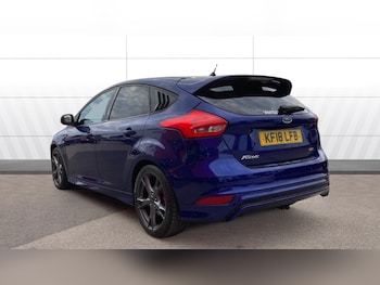 Used Ford Focus 2018 for sale - 76076279: Photo 2