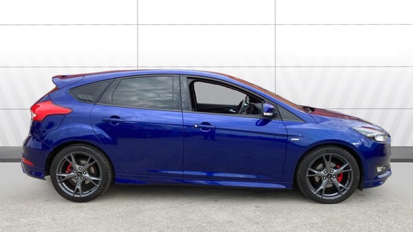 Used Ford Focus 2018 for sale - 76076279: Photo 5