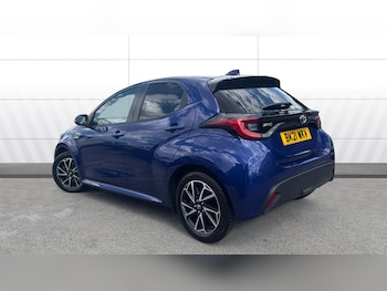 Used Toyota Yaris 2021 for sale - 79380954: Photo