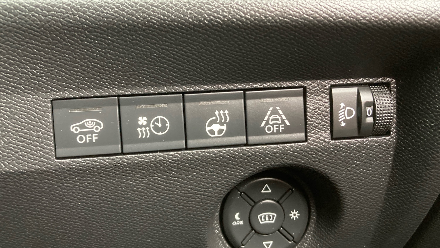 Used Citroen C4 2022 for sale - 76859694: Photo 37