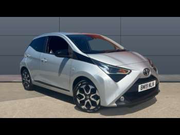 2019 (19) - 1.0 VVT-i X-Trend 5dr Petrol Hatchback
