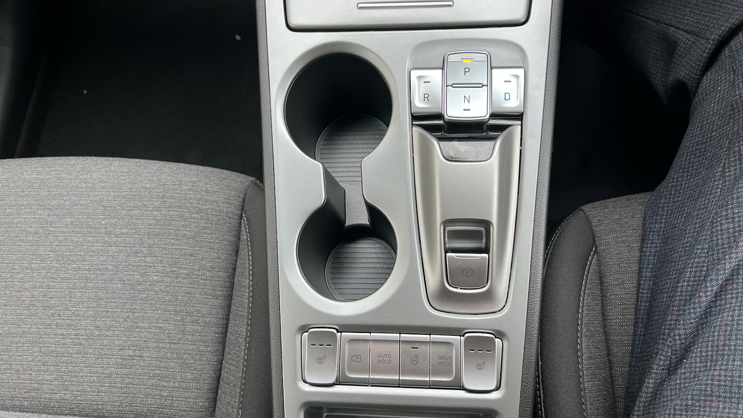 Used Hyundai KONA 2022 for sale - 77677005: Photo 30