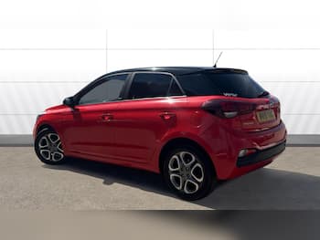Used Hyundai i20 2019 for sale - 79458374: Photo