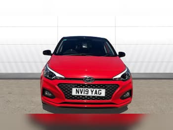 Used Hyundai i20 2019 for sale - 79458374: Photo