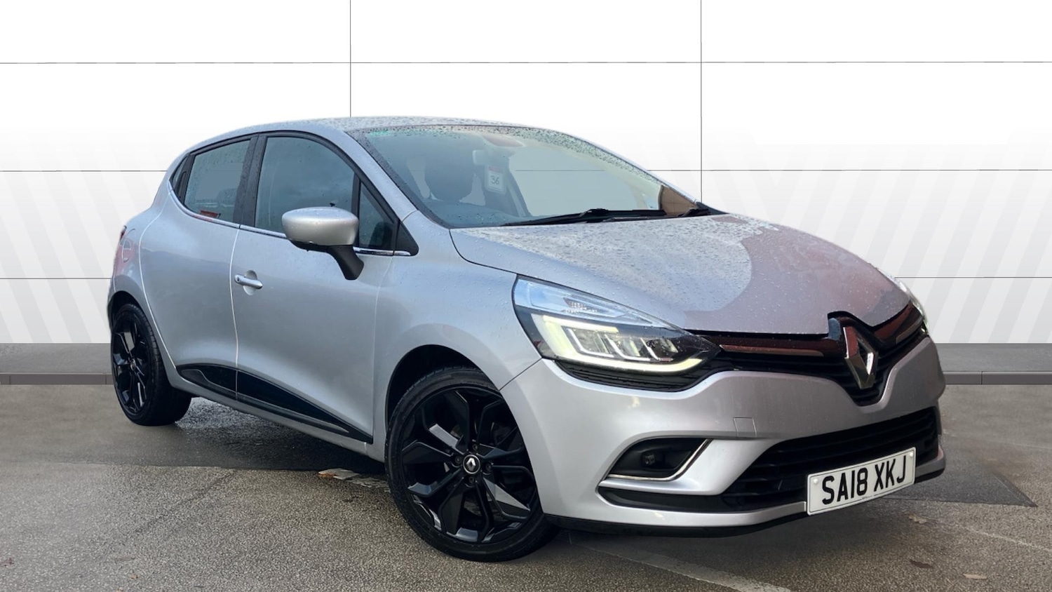 Used Renault Clio 2018 for sale - 76830562: Photo 1