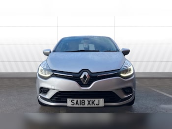 Used Renault Clio 2018 for sale - 76830562: Photo