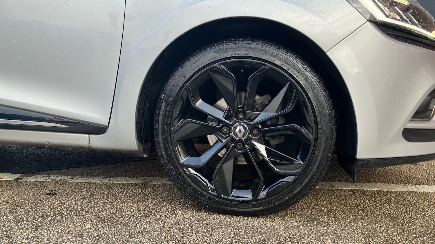 Used Renault Clio 2018 for sale - 76830562: Photo 7