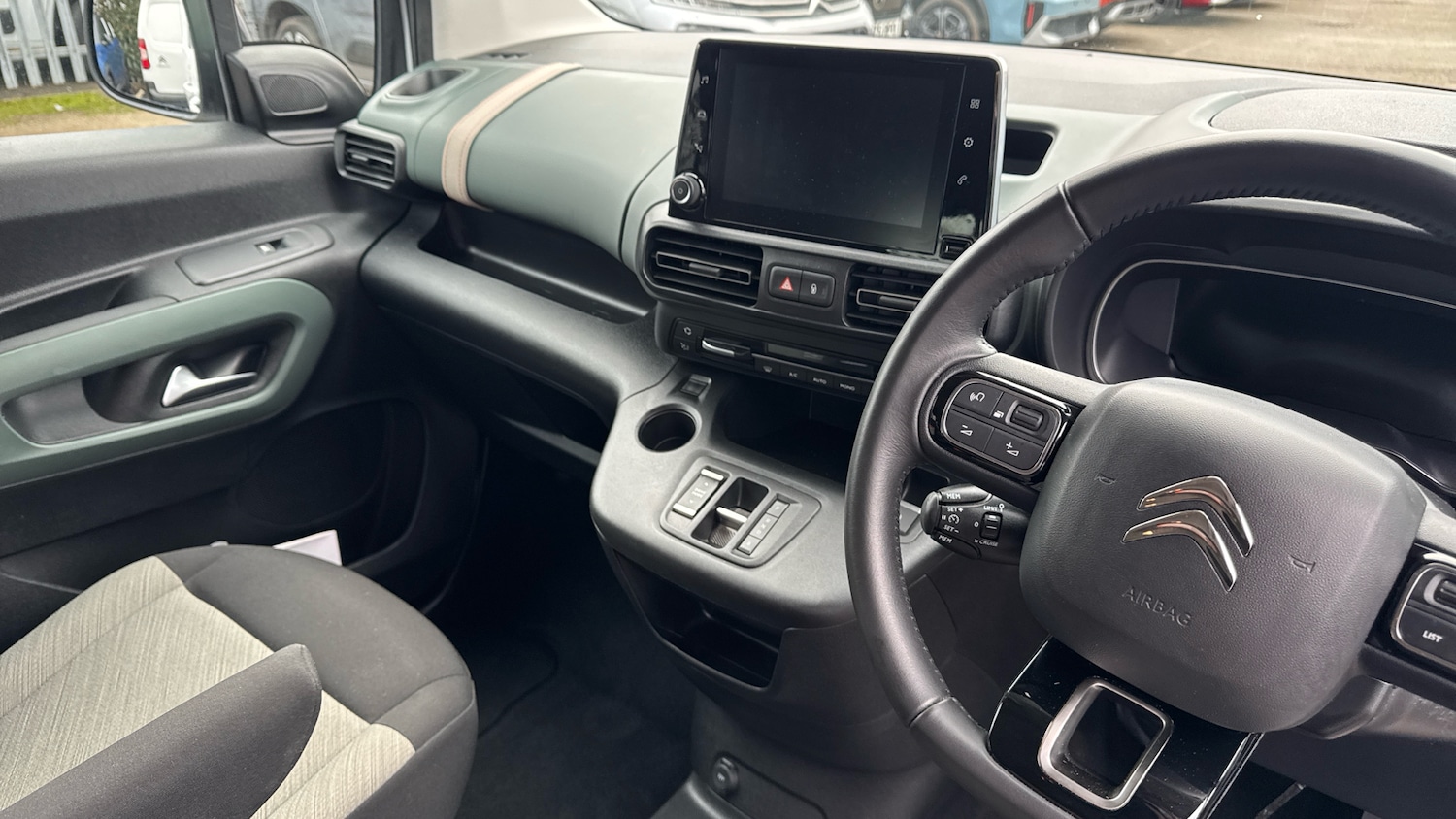 Used Citroen Berlingo 2023 for sale - 77367504: Photo 14