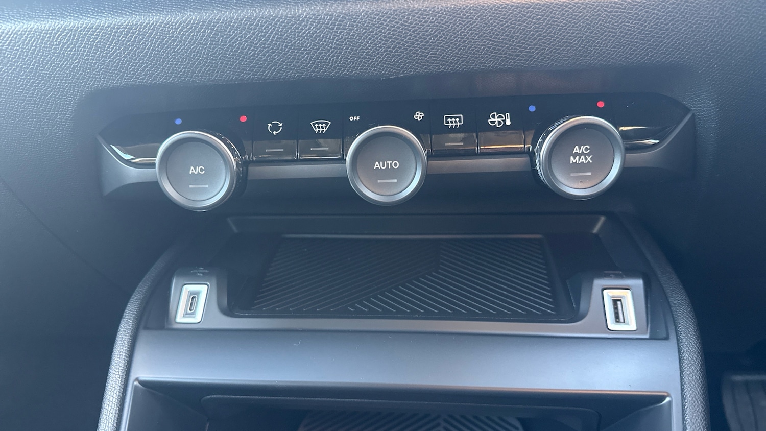 Used Citroen C4 2025 for sale - 77945313: Photo 21