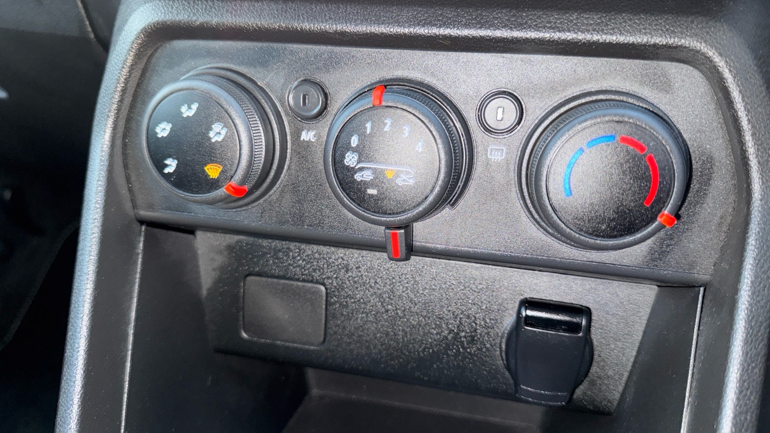 Used Dacia Sandero 2022 for sale - 77272173: Photo 27