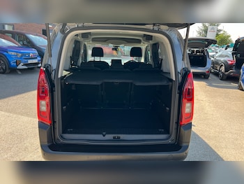 Used Citroen Berlingo 2023 for sale - 79343719: Photo